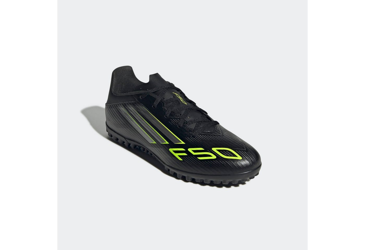 adidas performance F50 CLUB KUNSTRASEN Fußballschuh geeignet für harte Untergründe Asche und Kunstrasen