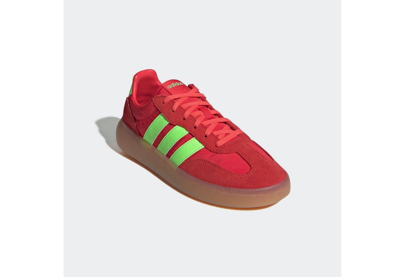 adidas Sportswear BARREDA DECODE Sneaker inspiriert vom Design des adidas Handball Spezial (rot)
