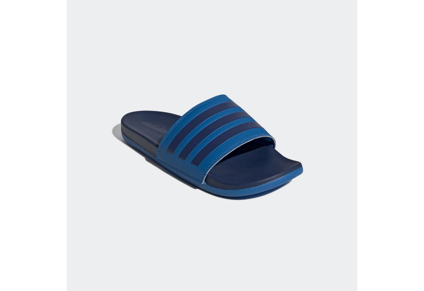 adidas Sportswear COMFORT ADILETTE Badesandale (blau)