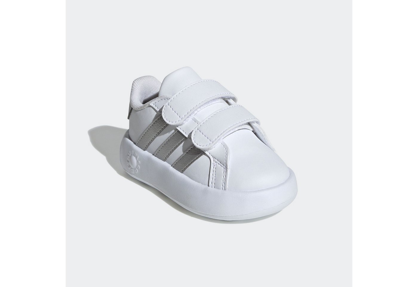 adidas Sportswear GRAND COURT 2.0 KIDS Klettschuh Design auf den Spuren des adidas Superstar, für Kinder (weiß/silber)