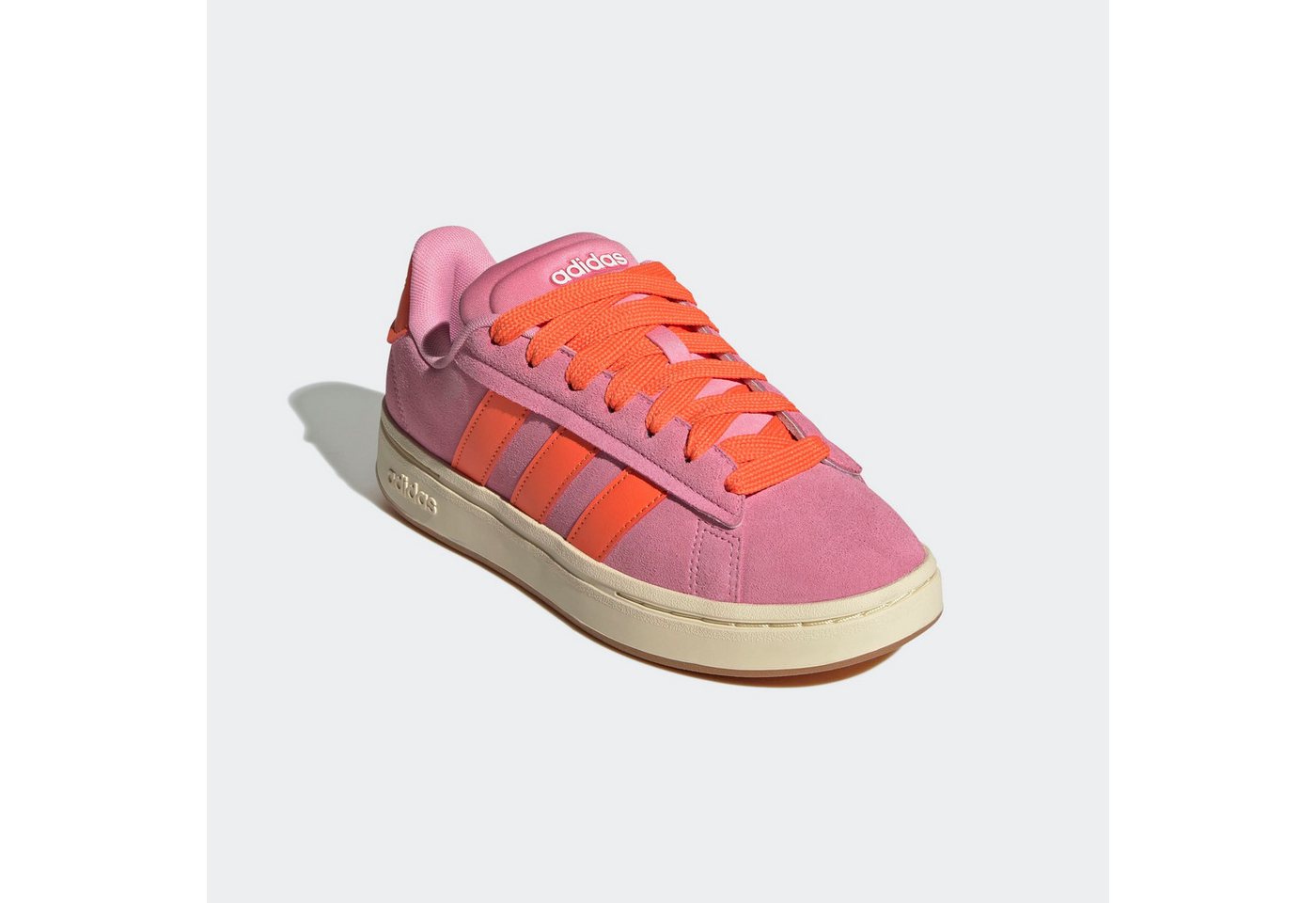 adidas Sportswear GRAND COURT ALPHA Sneaker Design inspiriert vom adidas Campus 00 (orange/rosa)