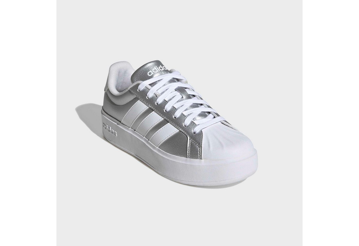 adidas Sportswear STREETTALK BOLD Plateausneaker inspiriert vom Design des adidas Superstar (weiß/silber)