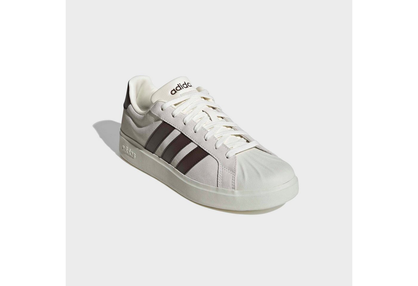 adidas Sportswear STREETTALK Sneaker inspiriert vom Design des adidas Superstar (weiß)