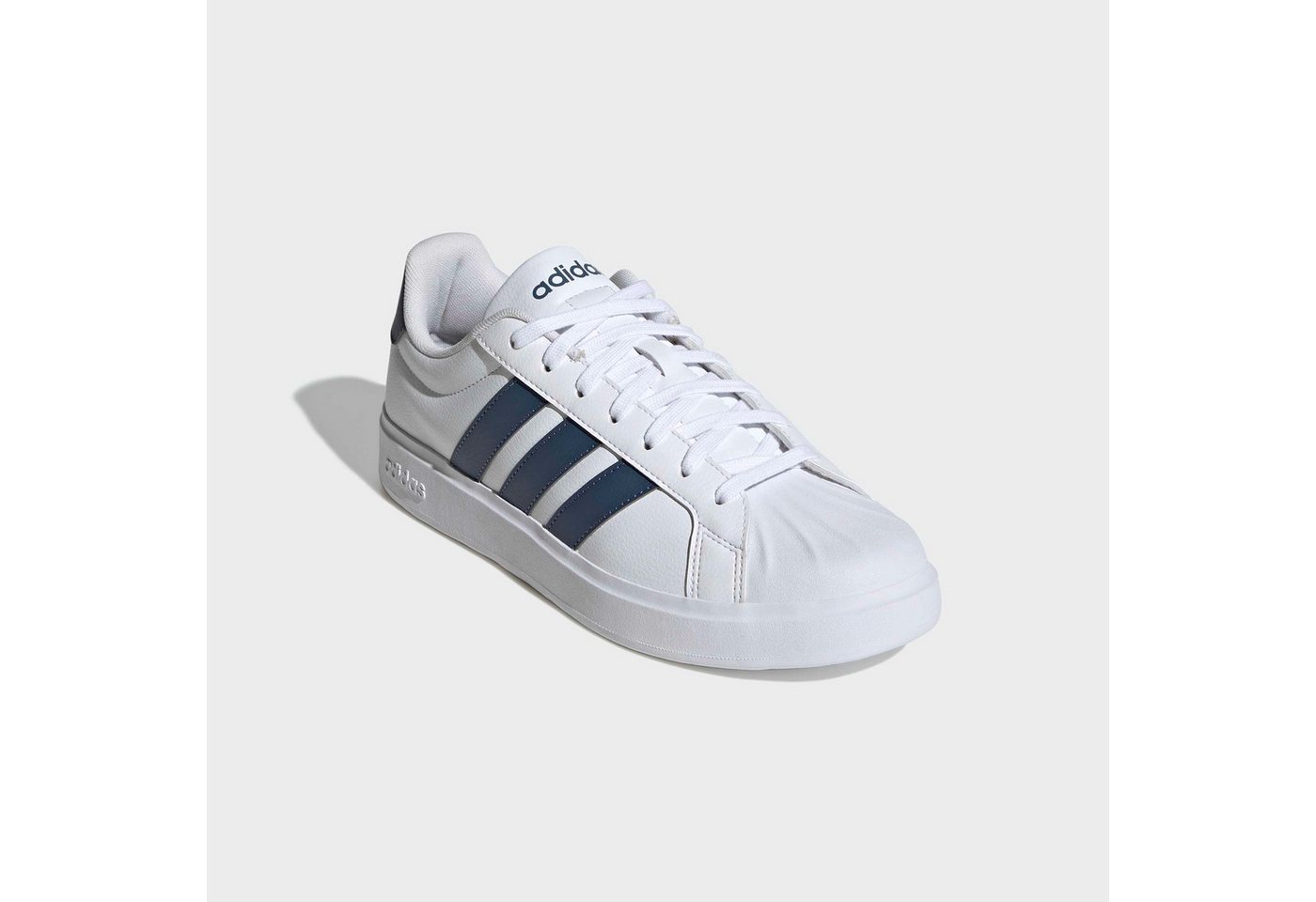 adidas Sportswear STREETTALK Sneaker inspiriert vom Design des adidas Superstar (weiß)