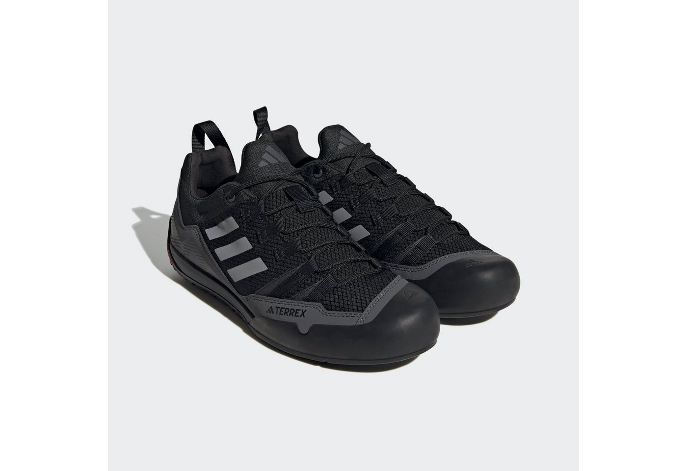 adidas Terrex TERREX SWIFT SOLO 2.0 Wanderschuh (schwarz/grau)