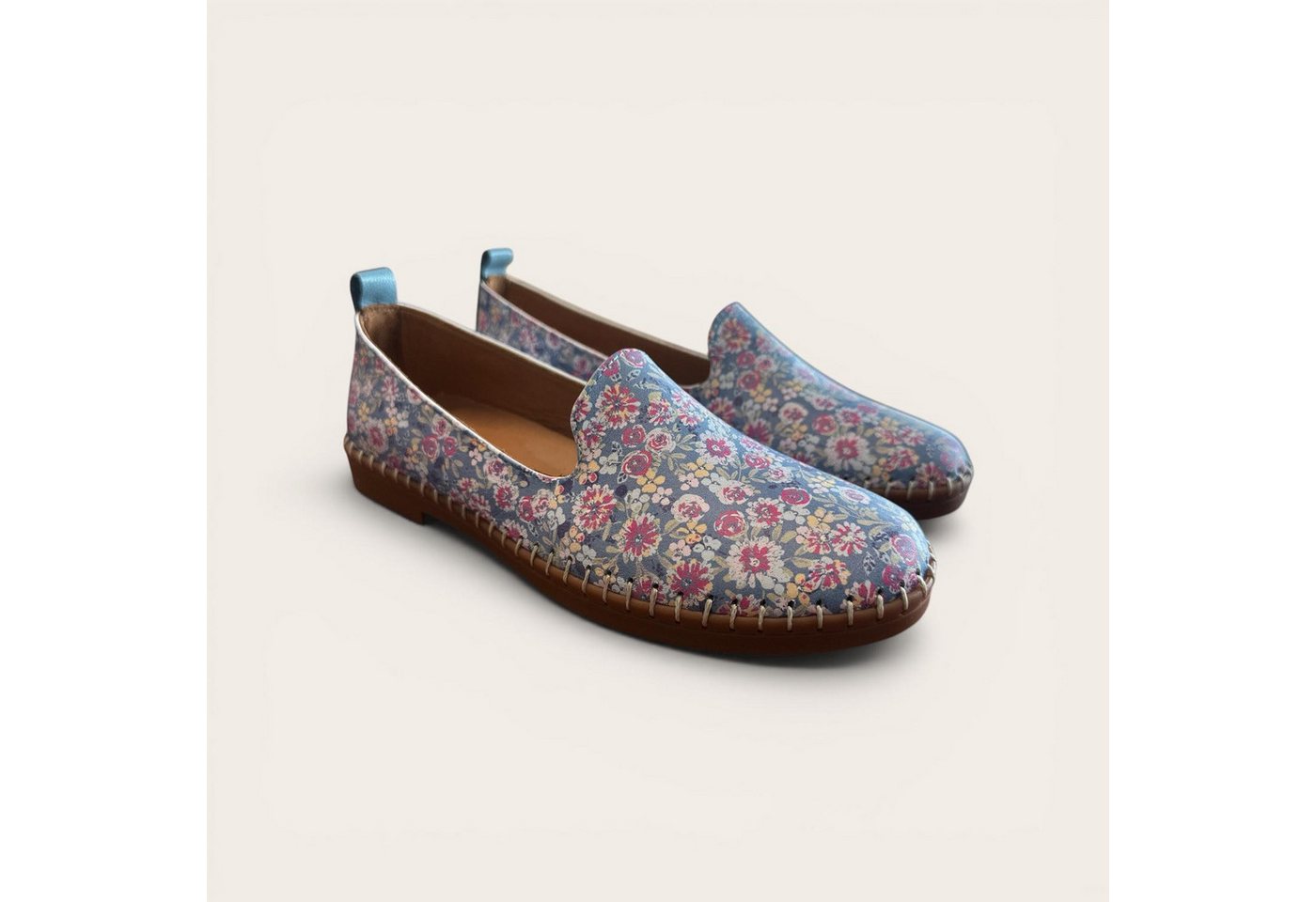 Begoria Flora - Loafer mit Blumenmuster und handgefertigter Naht Loafer (lila)