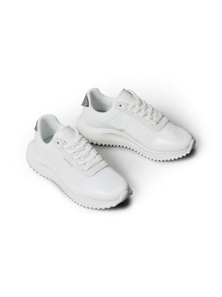 Calvin Klein Jeans EVA RUNNER LACE UP MAT MIX Sneaker Halbschuh, Freizeitschuh, Schnürschuh mit leichter Profilsohle (silber/weiß)