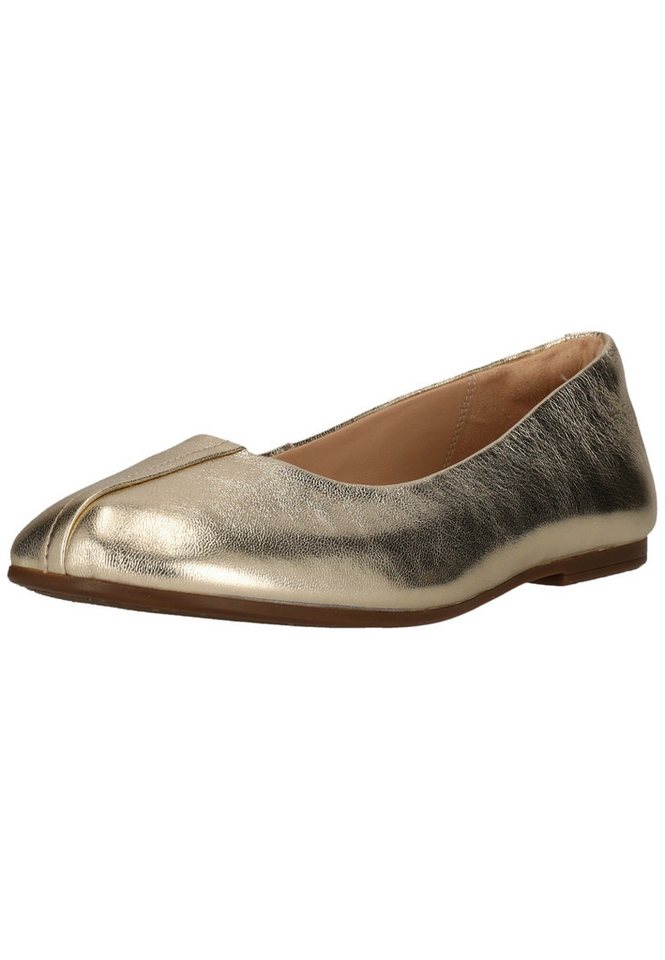 Clarks Livia Ballerina mit dezenten Nahtdetails