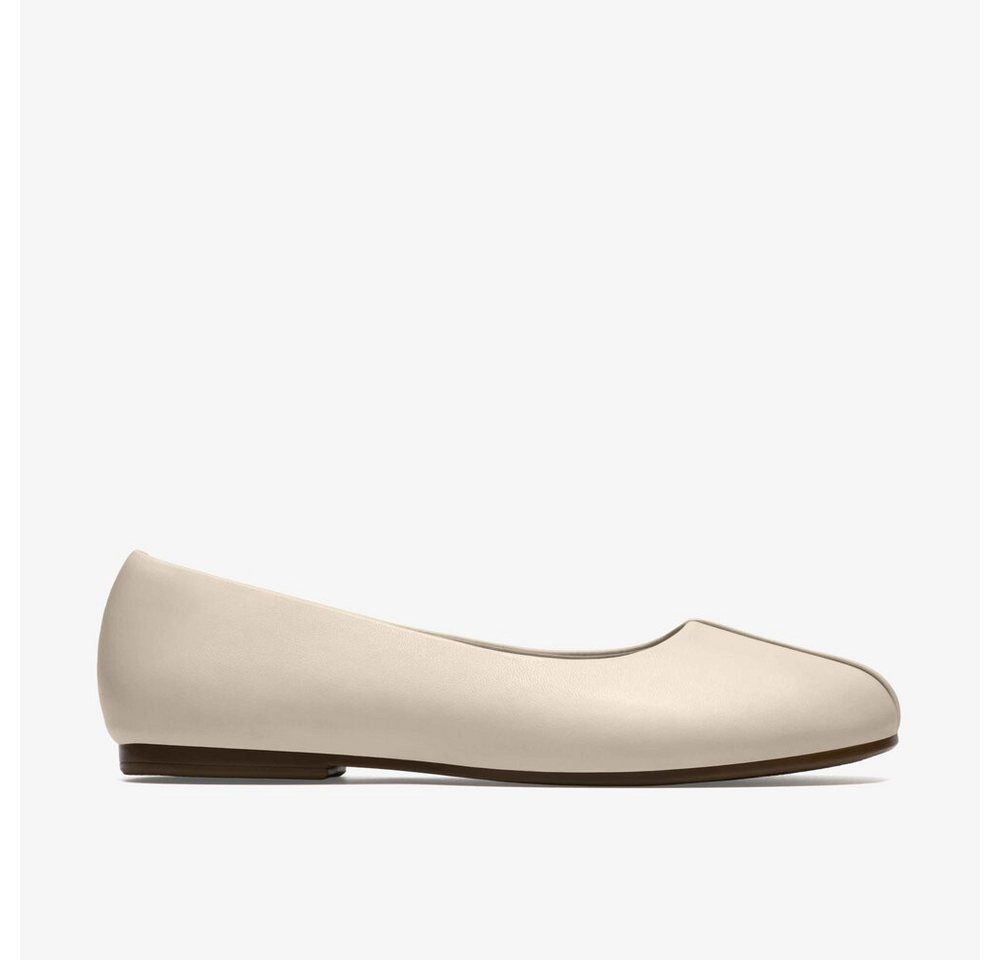Clarks - Livia Lily Cream Leather - Beige Ballerina