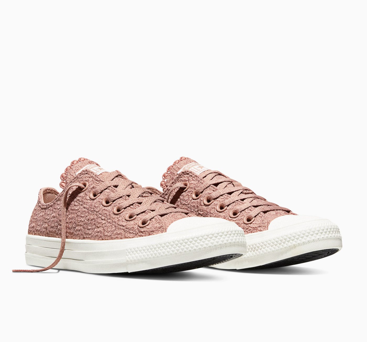 Converse CHUCK TAYLOR ALL STAR CROCHET FLORALS Sneaker für sportlichen Look im Alltag, leicht profiliertes Laufsohlenprofil