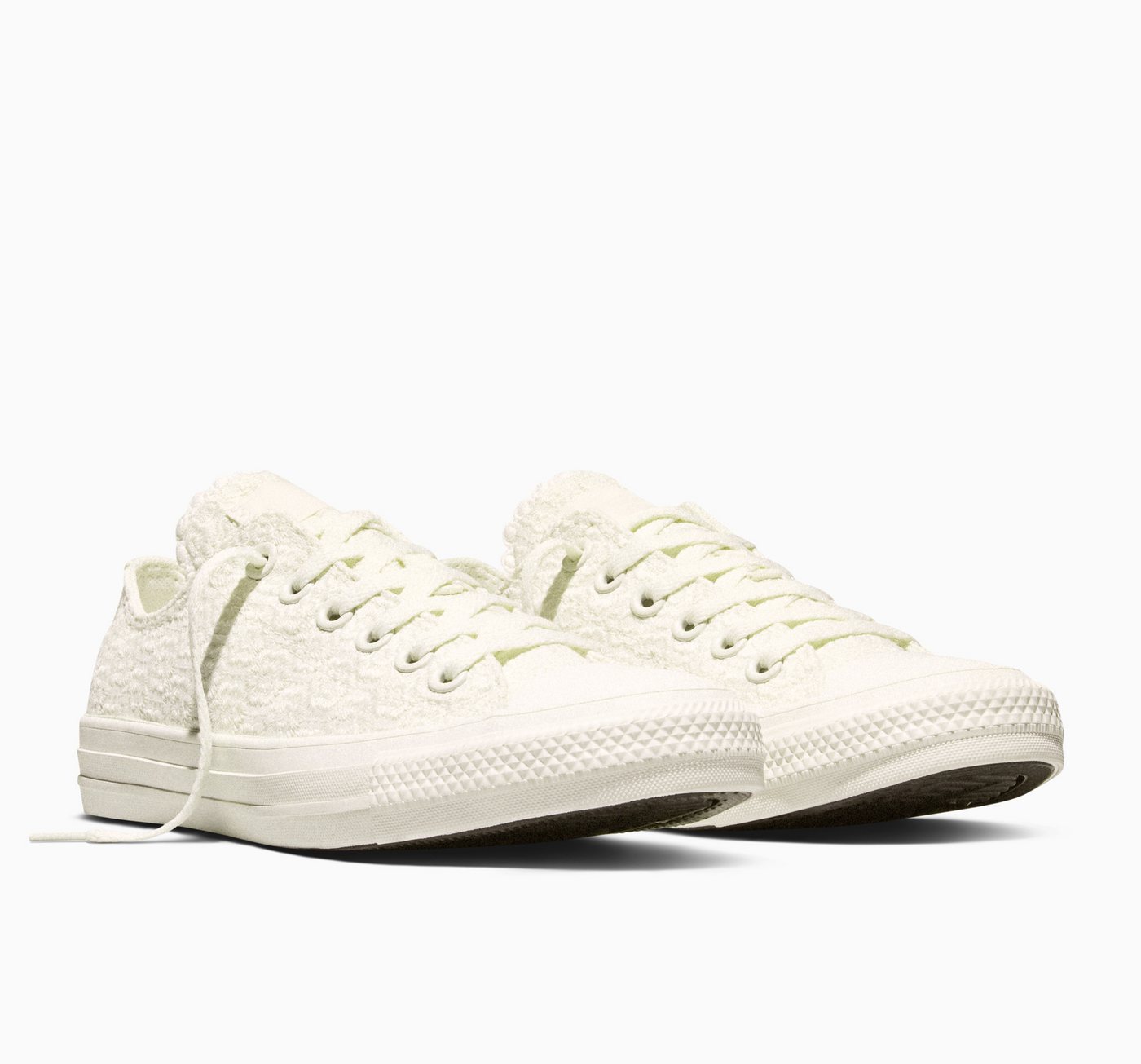 Converse CHUCK TAYLOR ALL STAR CROCHET FLORALS Sneaker für vielseitige Aktivitäten, mit leicht profiliertem Laufsohlenprofil
