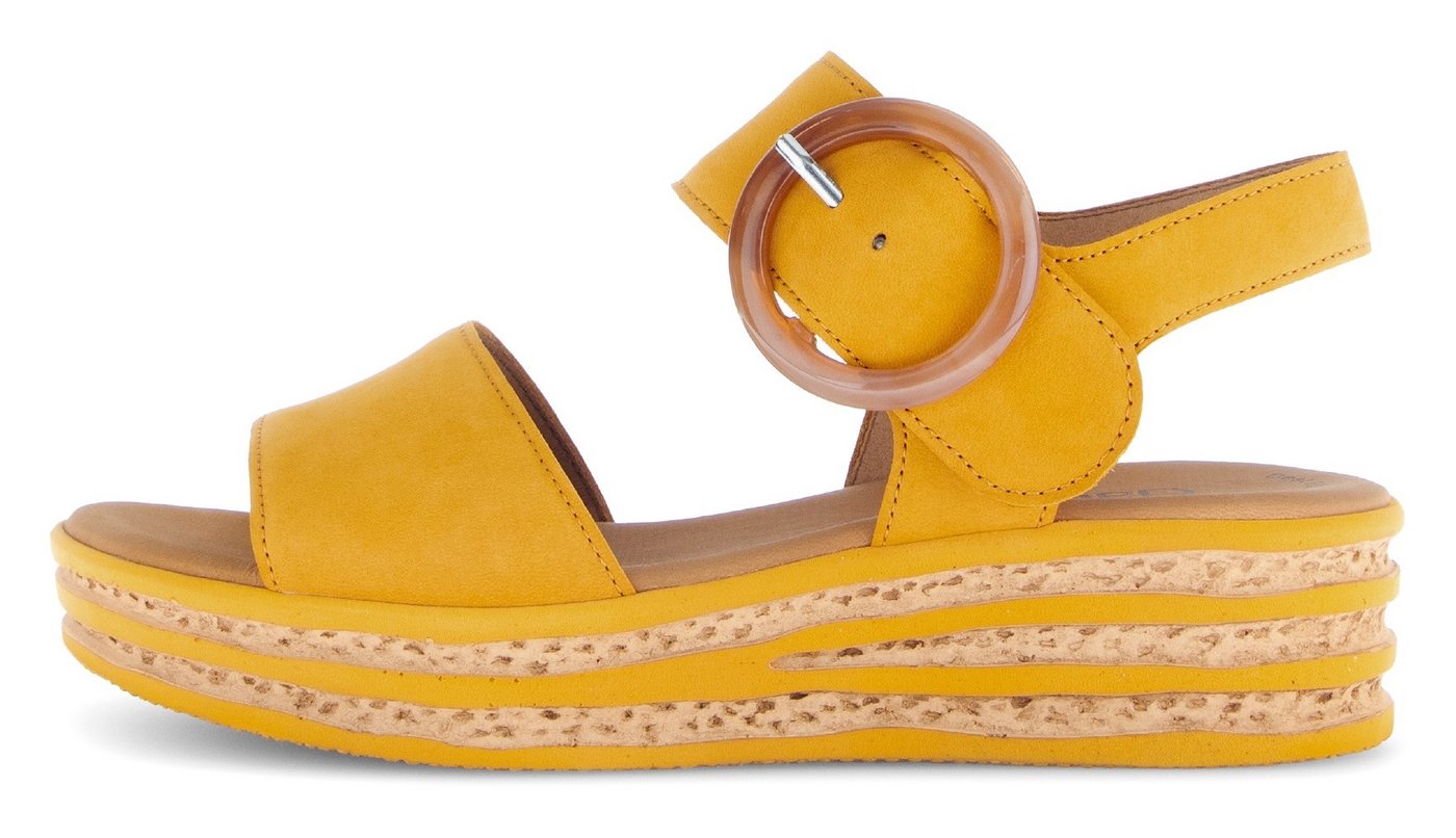 Gabor Keilsandalette, Sommerschuh, Sandale, Keilabsatz, mit großer Zierschnalle (gelb)
