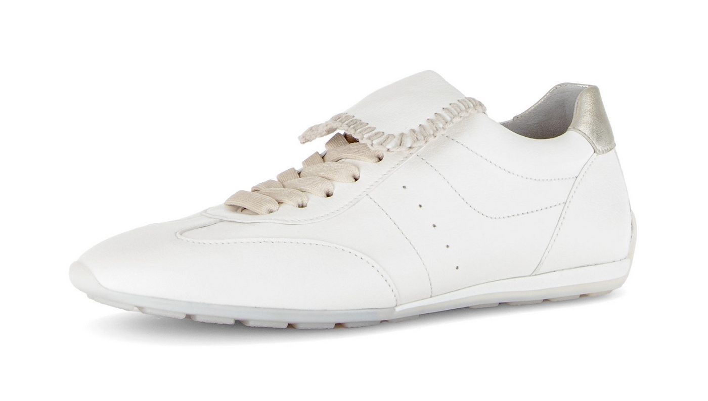Gabor Sneaker Freizeitschuh, Halbschuh, Schnürer mit Ziernähten und Kontrastbesatz (silber/weiß)