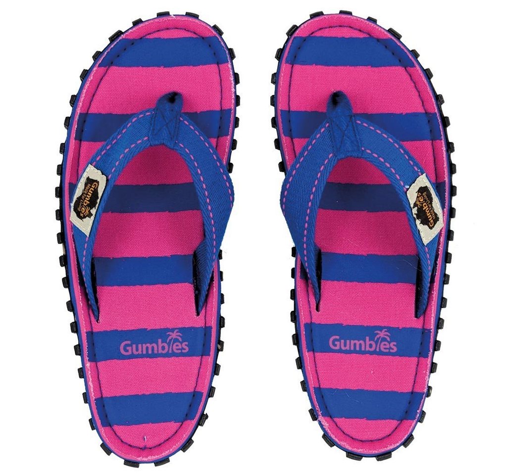 Gumbies Original in Pink & Blue Stripe T-Strap-Zehentrenner aus recycelten Materialien hergestellt, stabile Gummisole