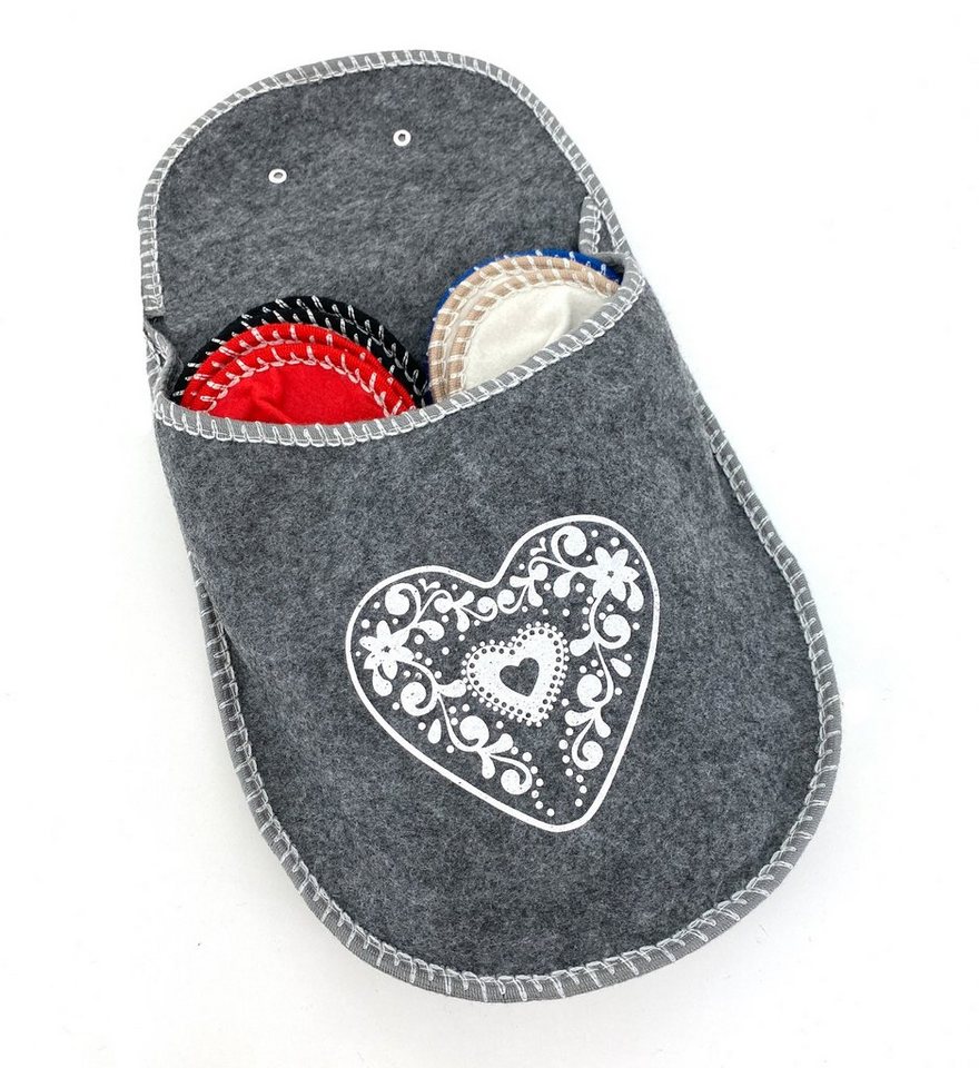 heimtexland Gästepantoffeln Filzpantoffeln Gäste Hausschuhe Hausschuh (Typ879, Herz) mit Hängetasche zur Aufbewahrung - 4 Paar Einheitsgröße