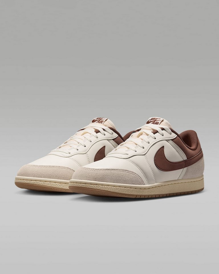 Jordan Air Jordan Skyline Low LE Sneaker