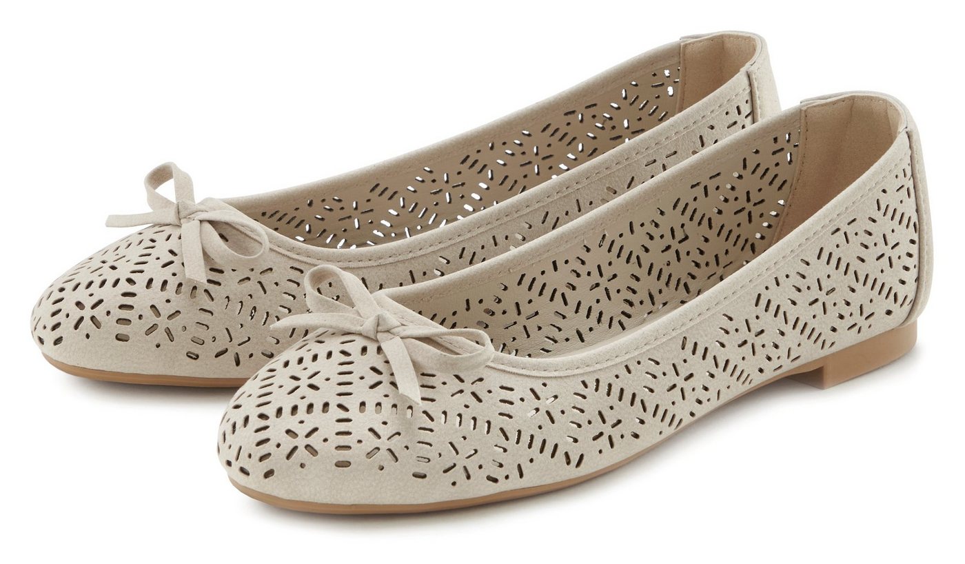 Lascana Ballerina Freizeitschuh, Slipper, Halbschuh mit kleinen Cut-Outs VEGAN (beige)