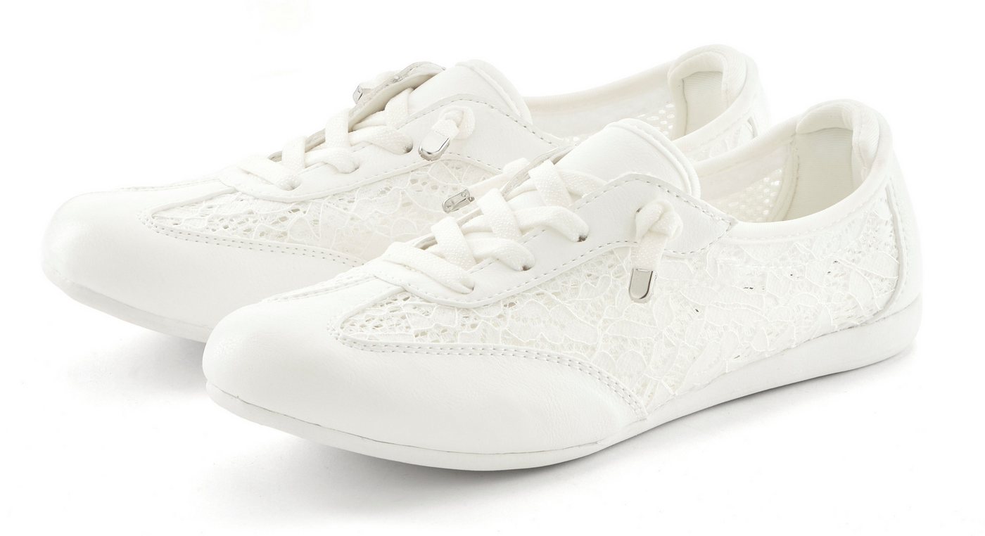 Lascana Freizeitschuh, Halbschuh, Slip-On-Sneaker, mit modischen Spitzendetails & herausnehmbarer Innensohle VEGAN (weiß)