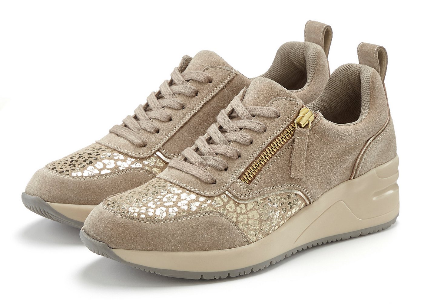 Lascana Freizeitschuh, Halbschuh, Sneaker aus Leder mit innenliegendem Keilabsatz und Leo-Druck (beige)