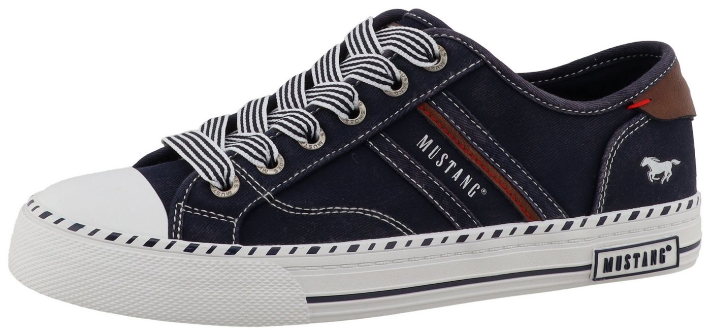mustang shoes Magdalena Slip-On Sneaker Slipper, Halbschuh mit Kontrastbesatz und Logoschriftzügen