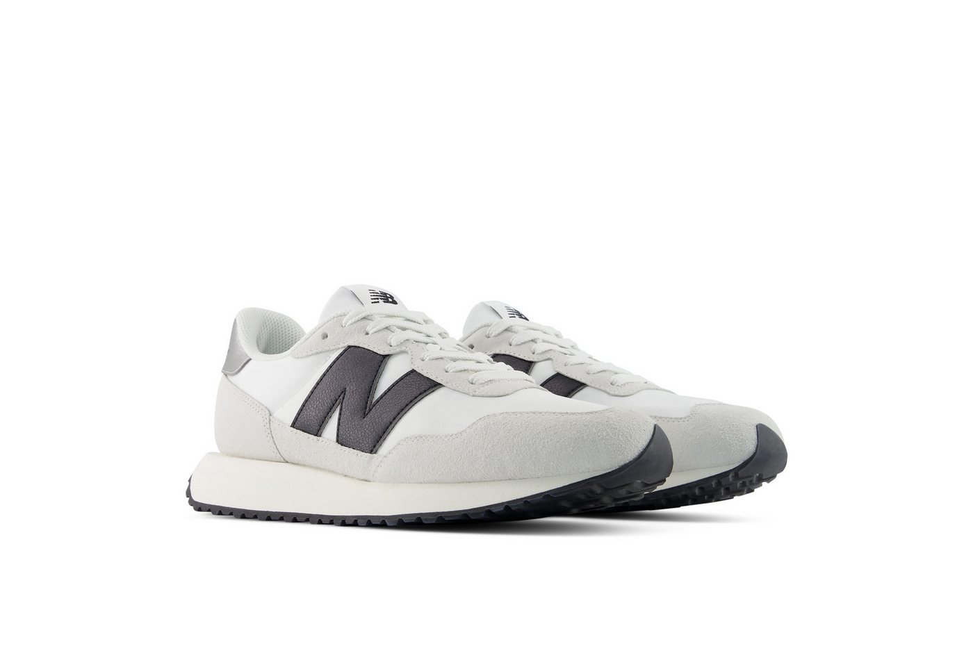 New Balance 237 Sneaker (weiß/schwarz)
