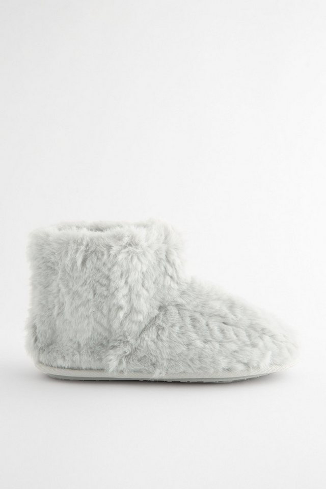 Next Hausstiefel aus Kunstfell Hausschuh (1-tlg) (grau)