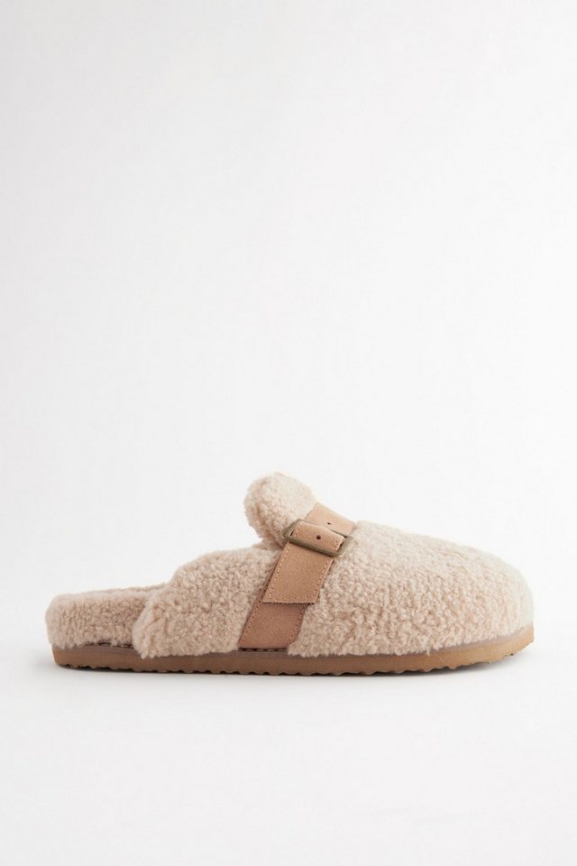 Next Pantoletten mit Schnalle Hausschuh (1-tlg)