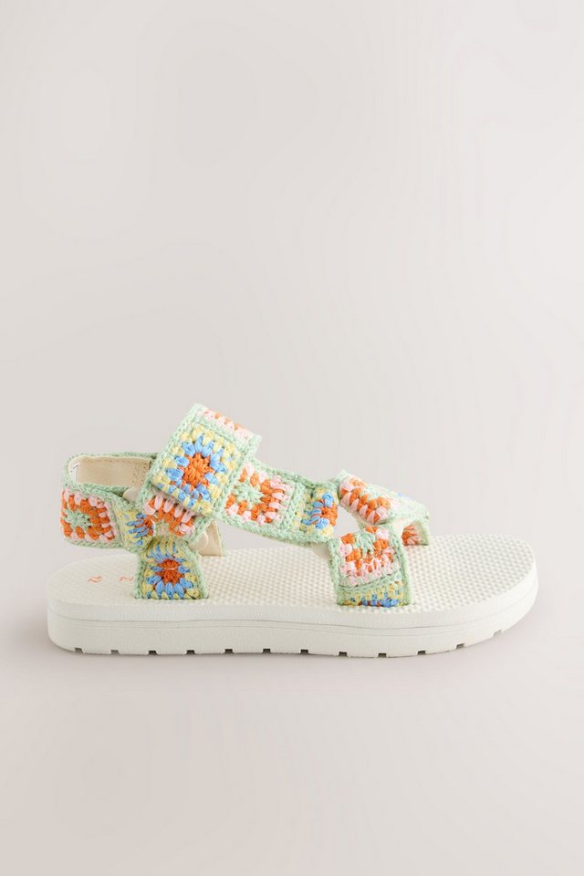 Next Trekking-Sandalen mit Häkeldetail Sandale (1-tlg) (grün)