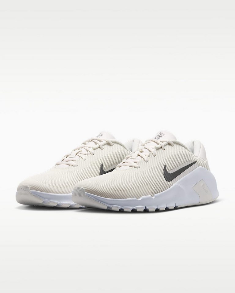 Nike Flex Train Trainingsschuh ideal für Gym und Fitnessstudio