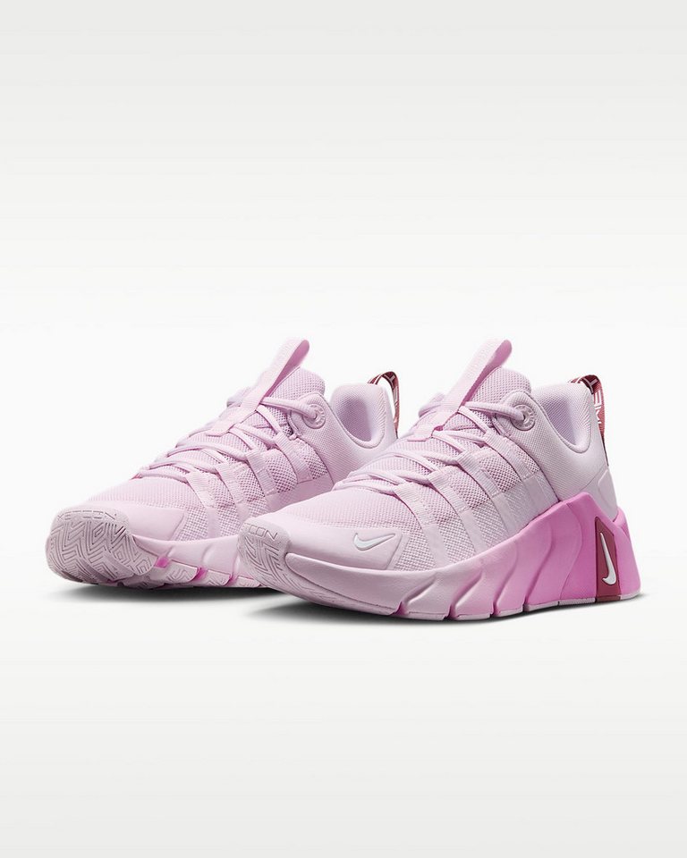 Nike Free Metcon 7 Trainingsschuh mit guter Balance aus Dämpfung und Stabilität (lila/weiß/rosa)