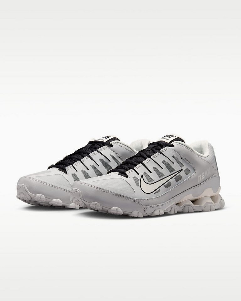 Nike Reax 8 TR Trainingsschuh (grau/schwarz)