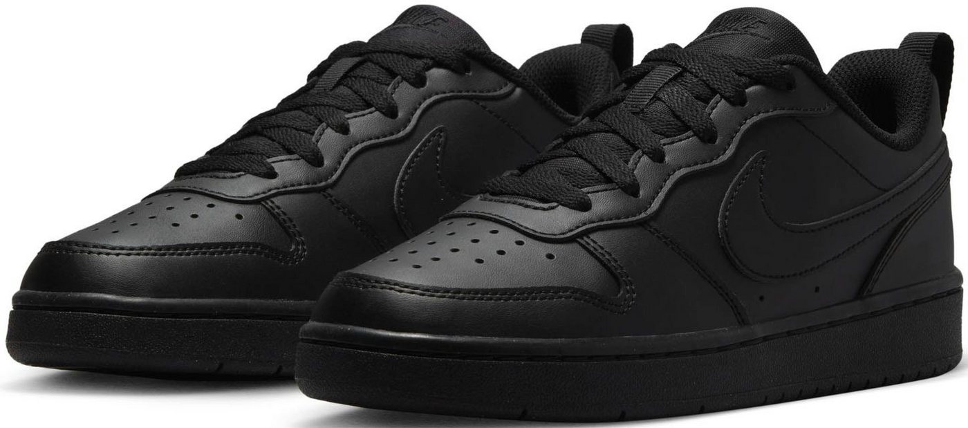 Nike Sportswear Court Borough Low Recraft Sneaker Design auf den Spuren des Air Force 1 (schwarz)