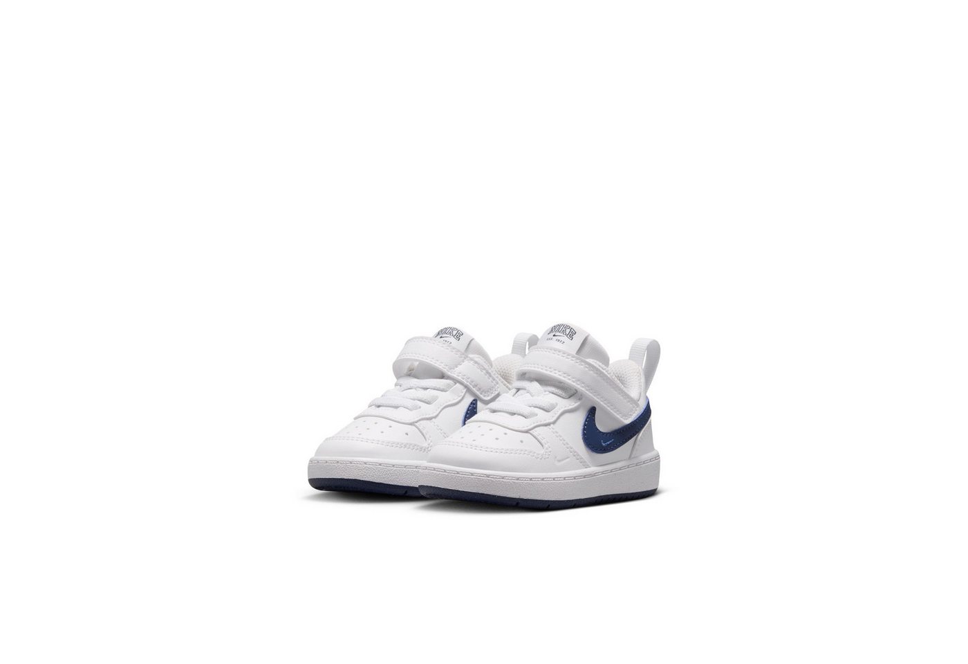 Nike Sportswear Court Borough Low (TD) Sneaker Design auf den Spuren des Air Force 1