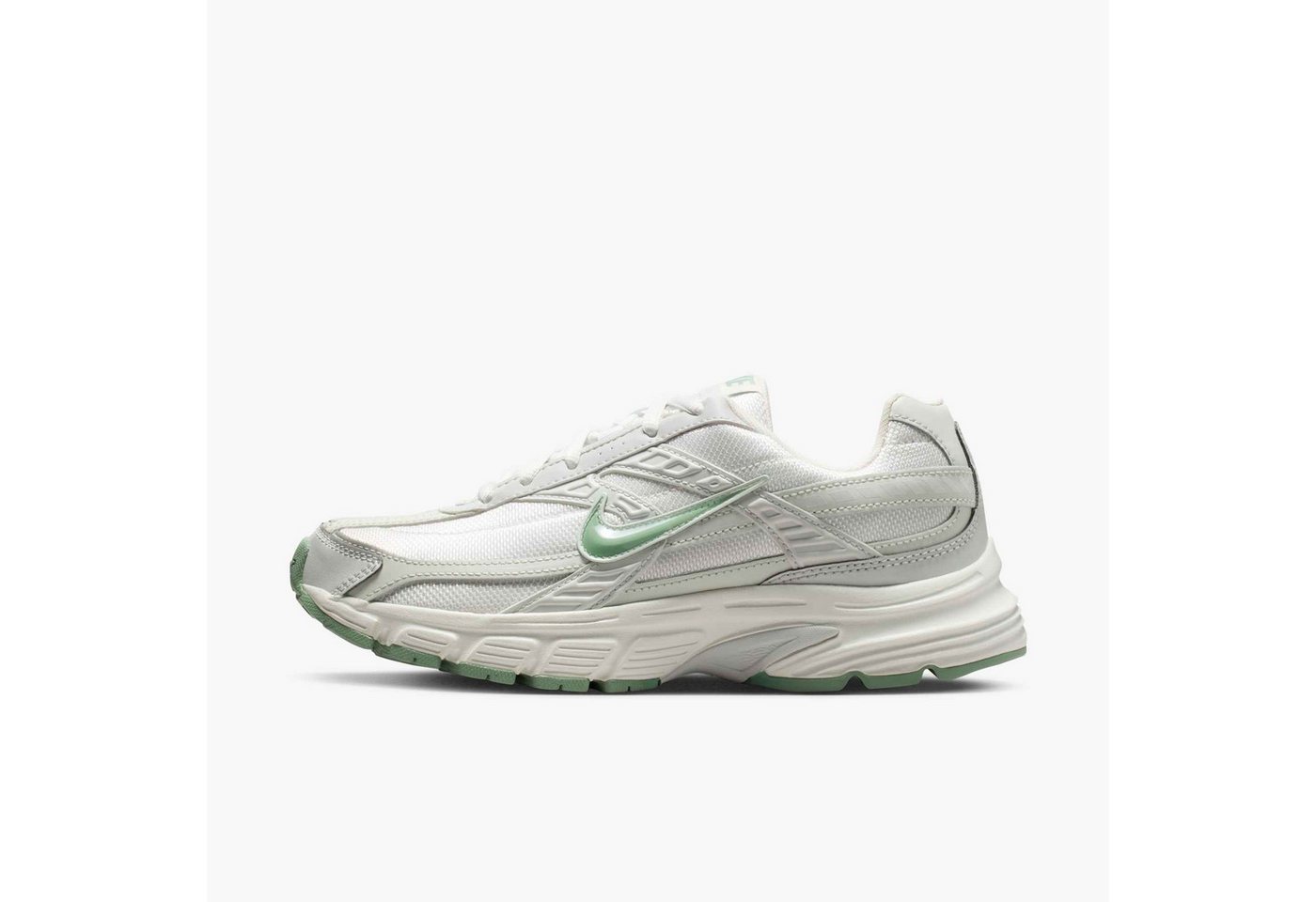 Nike Sportswear Initiator Sneaker inspiriert vom Design des Nike P-6000