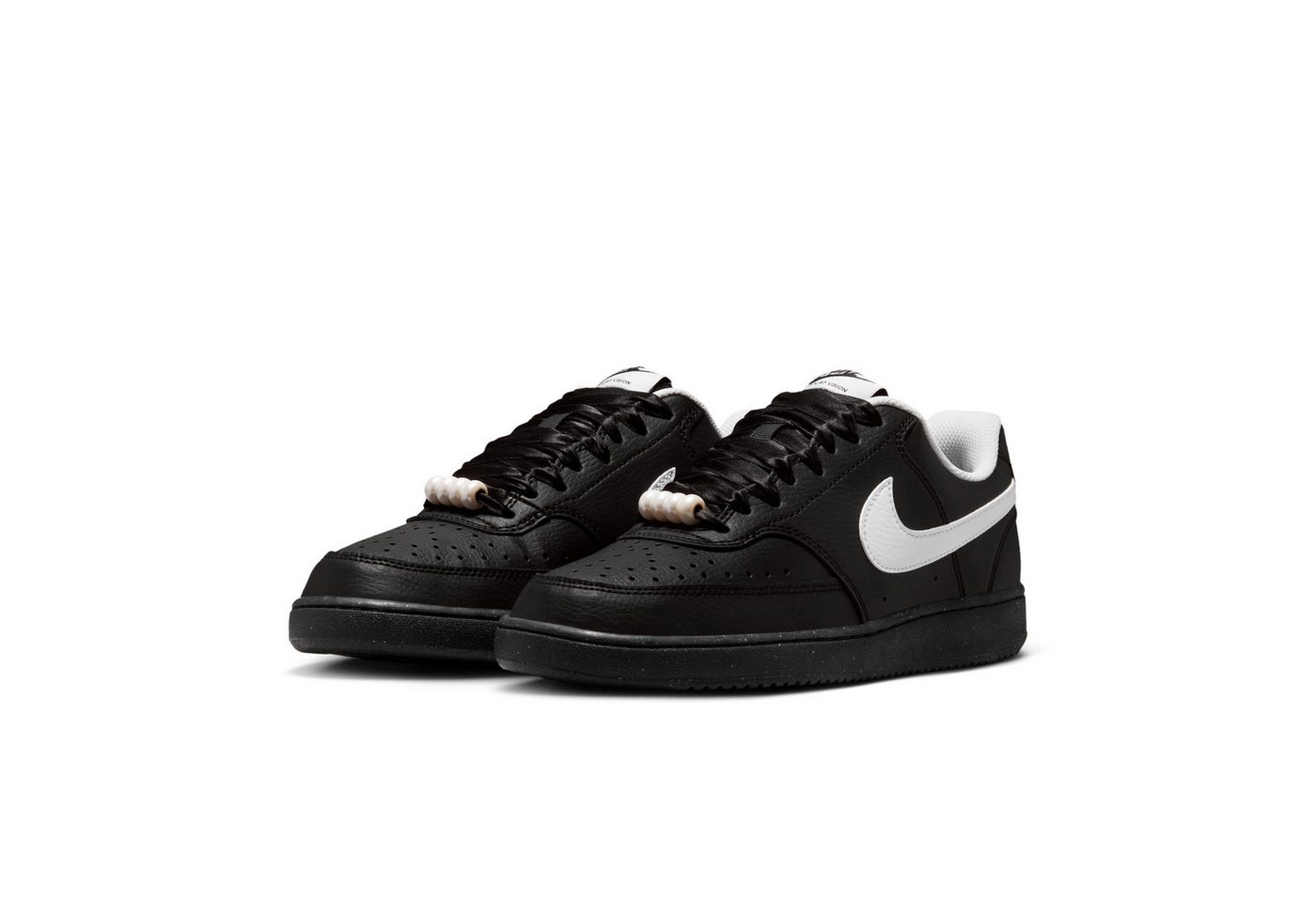 Nike Sportswear W COURT VISION LOW LE Sneaker inspiriert vom Design des Nike Air Force (schwarz/weiß)