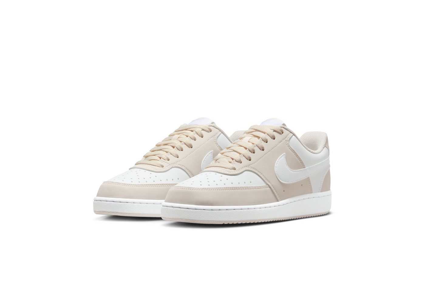 Nike Sportswear W COURT VISION LOW P NBK Sneaker inspiriert vom Design des Nike Air Force