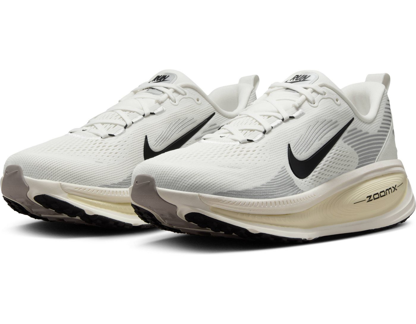 Nike Vomero 18 Laufschuh (weiß/schwarz)