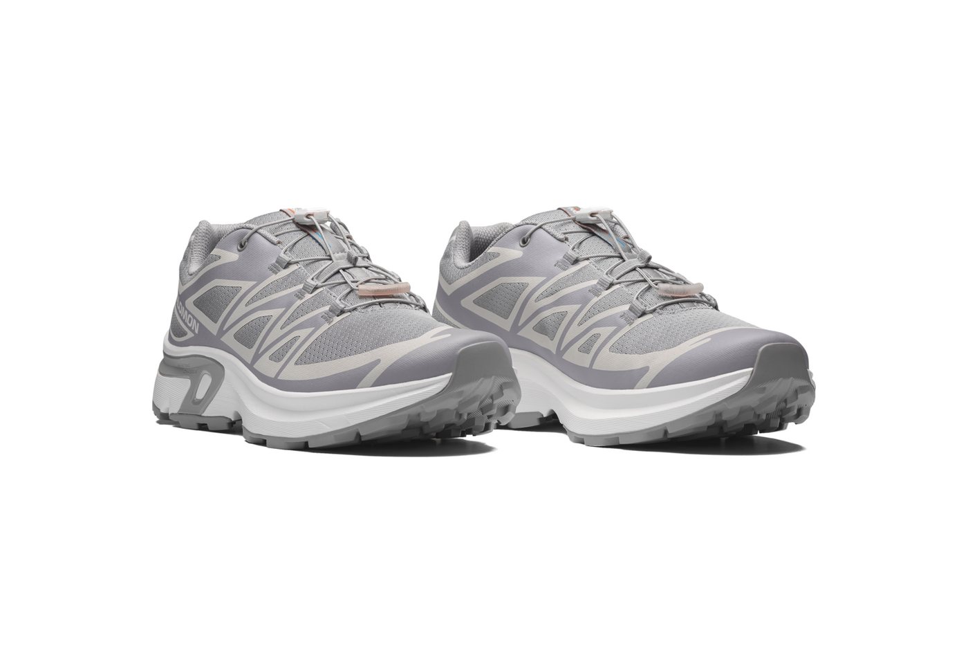 Salomon XT-EVR Sneaker vom XT-6 inspiriert