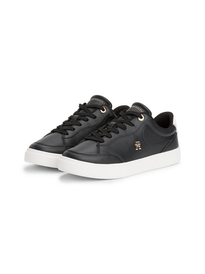 Tommy Hilfiger ESSENTIAL CHIC COURT SNEAKER Plateausneaker, Freizeitschuh, Schnürschuh, Halbschuh mit TH-Schmuckelement (schwarz/weiß)