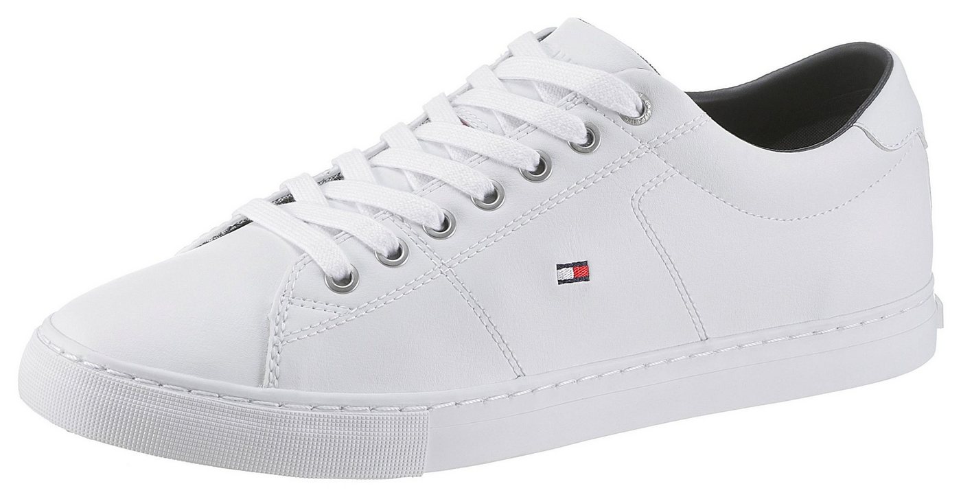 Tommy Hilfiger ESSENTIAL LEATHER SNEAKER Sneaker, Freizeitschuh, Halbschuh, Schnürschuh mit Flaggenstickerei