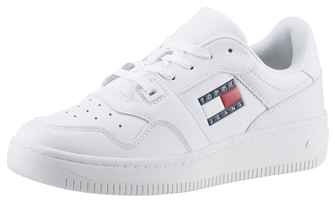 Tommy Jeans TJW RETRO BASKET ESS Plateausneaker, Freizeitschuh, Halbschuh, Schnürschuh mit seitlicher Logoflagge