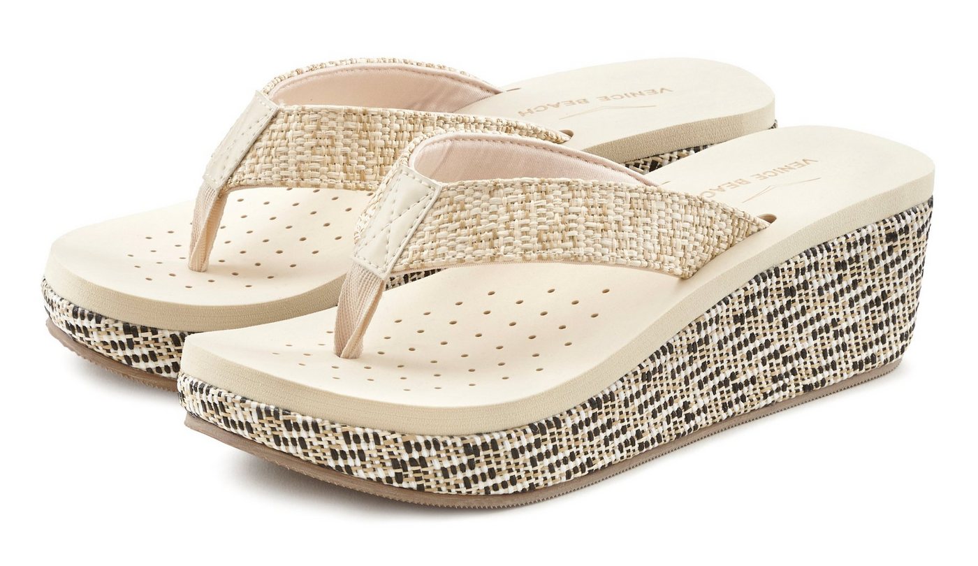 VENICE BEACH Sandale, Badeschuh, Sommerschuhe, Badelatsche, Flip Flop, Badeschlappe Badezehentrenner Zehentrenner mit geschmücktem Keilabsatz VEGAN (beige)