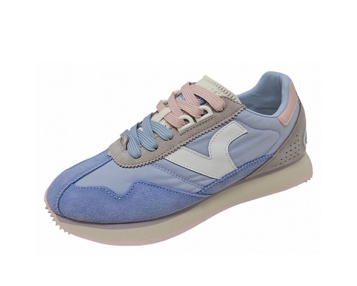 Victoria Sneaker