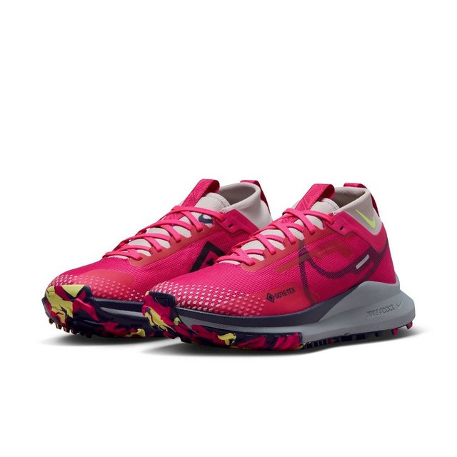 Nike Pegasus Trail 4 GORE-TEX Laufschuh Wasserdicht (pink)