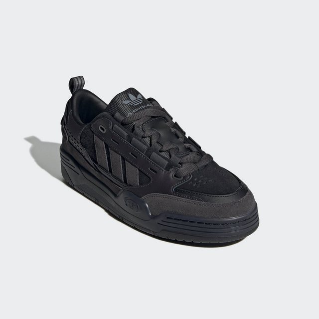 adidas Originals ADI2000 Sneaker (Core Black / Utility Black / Utility Black)